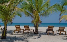 Manoush Beach